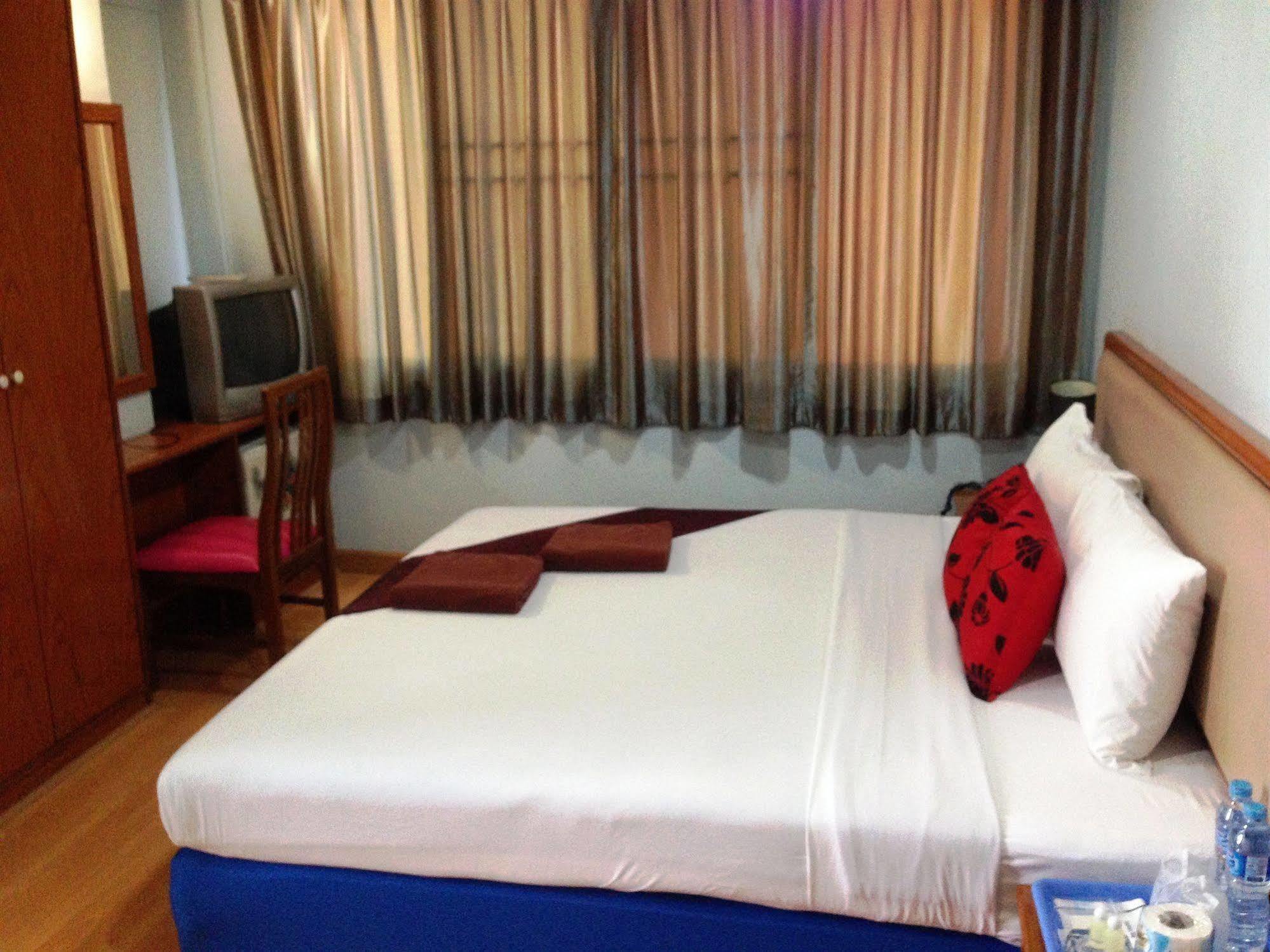 Siam Star Hotel Bangkok Eksteriør bilde